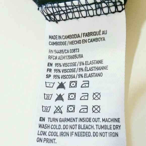 AMERICAN EAGLE cropped NYC tee - Picture 4 of 5